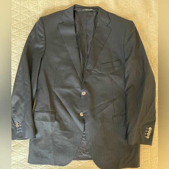 EMILIO YUSTE Pinstriped Flat Front Notch Lapel Wool Suit in Charcoal Size 48 R - Picture 2 of 12
